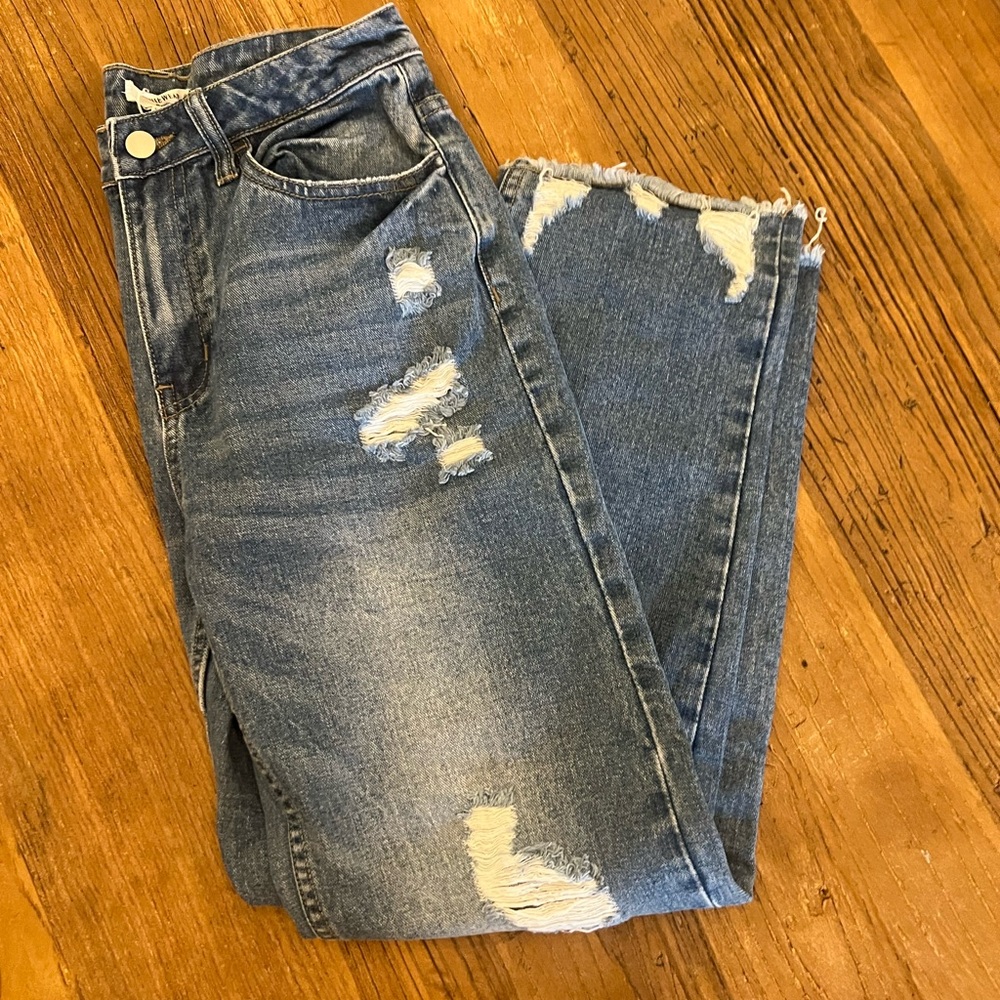 High Rise Distressed Annie Wear Boutique Blue Jeans Size Small New With Tags